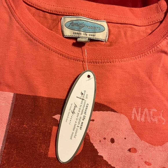 Fundy Resort Size M Nags Head Tee - NWT - Picture 2 of 5